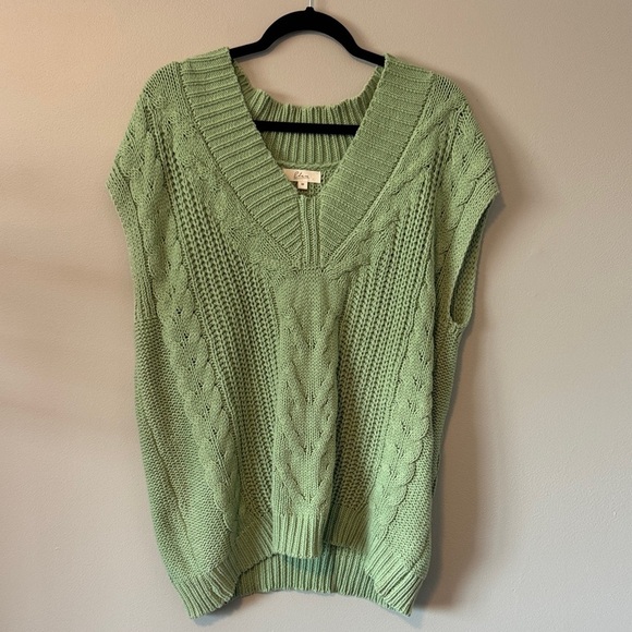 Elan Sweaters - Elan Green Sweater Vest